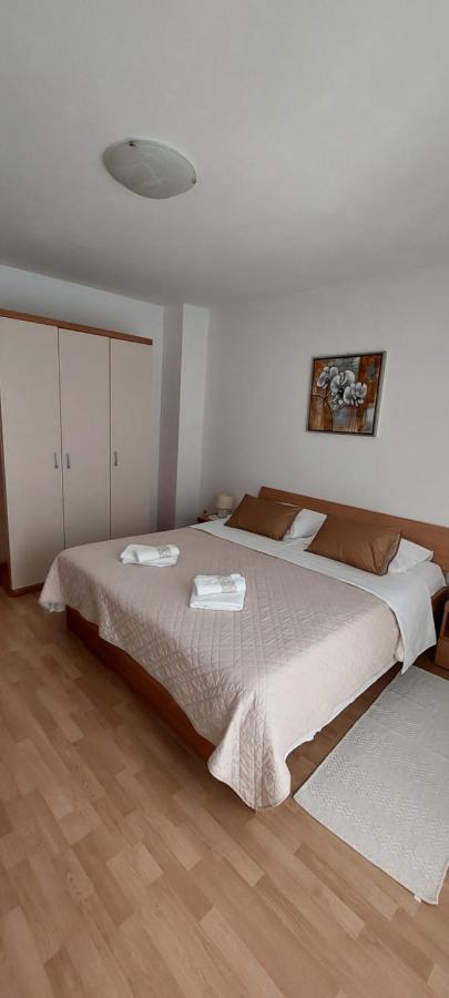 Pahljina Apartments Palit المظهر الخارجي الصورة