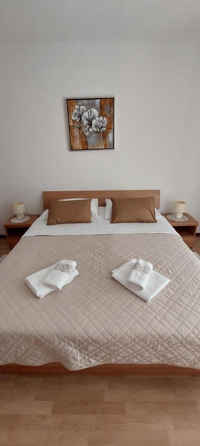 Pahljina Apartments Palit المظهر الخارجي الصورة